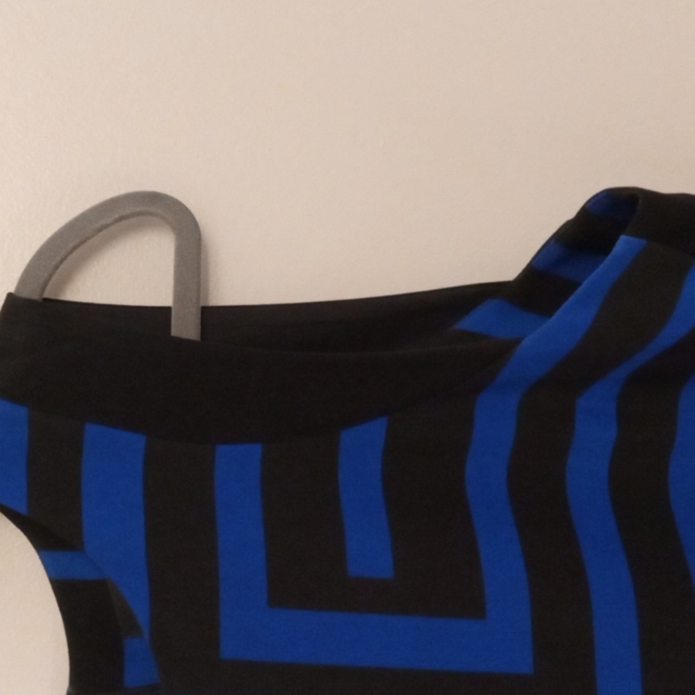 Moschino Blue and Black Patterned Mini Dress - Picture 3 of 4